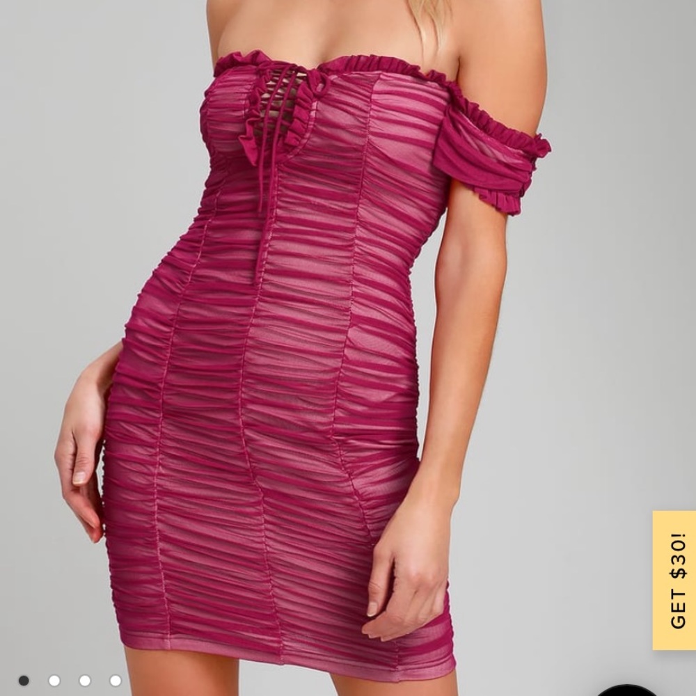 Mesh Ruched Off-the-Shoulder Bodycon Dress